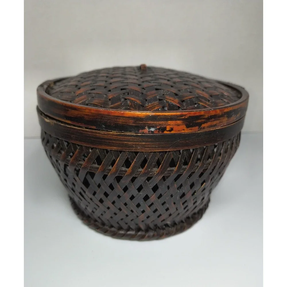 Woven Bamboo Oval Storage Basket Box Container W Lid Herringbone Weave Lacquered